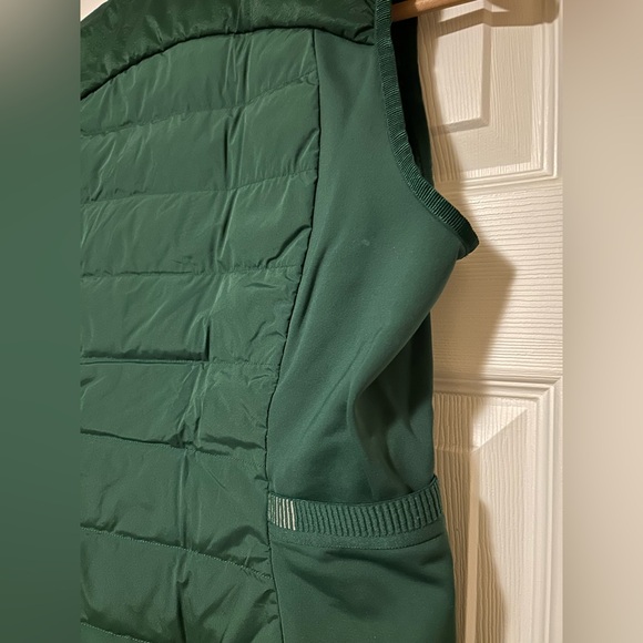 Lululemon Athletica Down for it all vest Size 6 - Picture 11 of 12